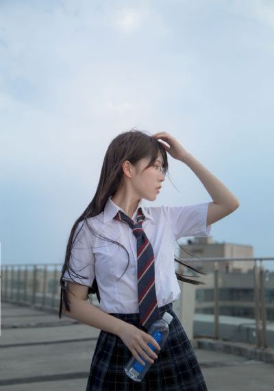 嫩模被啪啪得娇喘呻吟_剧情片高清视频观看