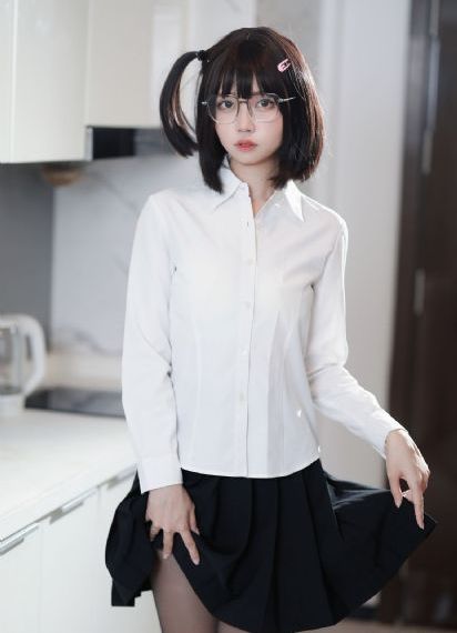 精品无人区一区二区三_4K电影完整版