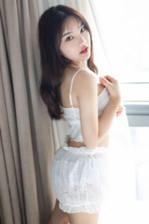 亚洲av乱码二区三区林ゆな_国语配音超清