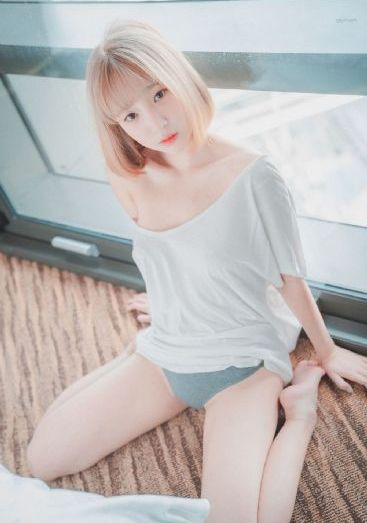 日本一级少妇免费视频乌克兰裸体_720免费在线播放