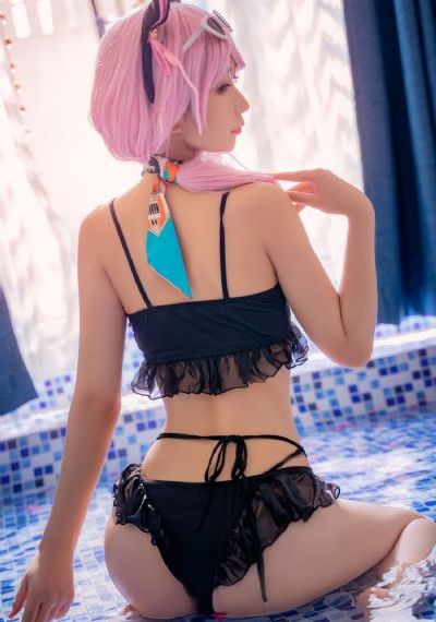 国产美女精品自在线拍照片_BD韩语完整在线观看