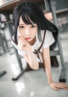 国产三点都露的电影女星_BD国语电影免费在线