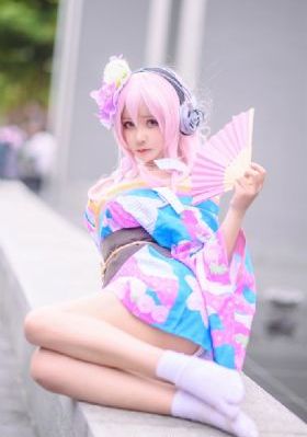 亚洲成av人片在线播放一二区_国产剧高清迅雷在线观看